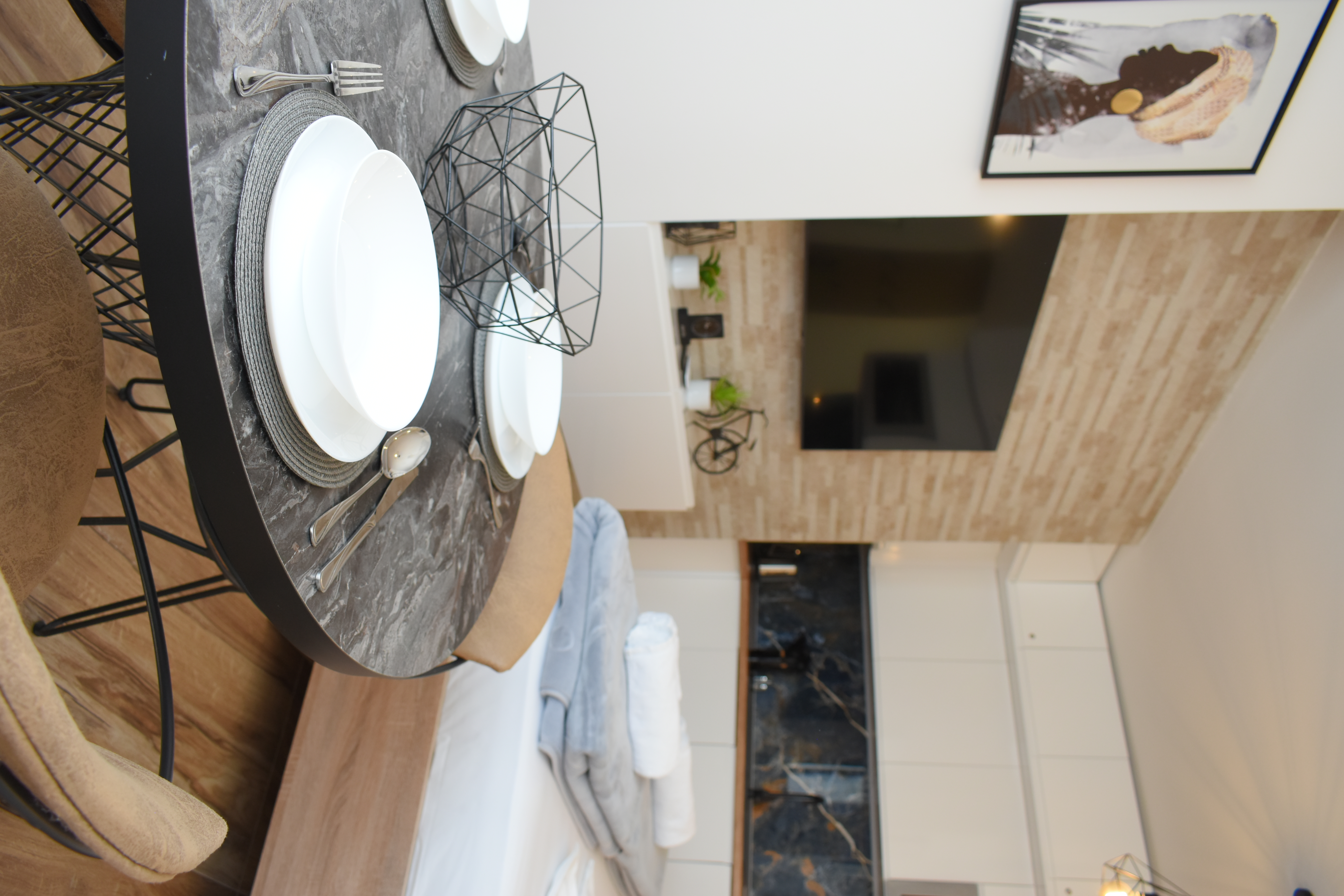 APARTMANOK